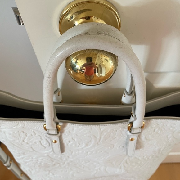 Large Versace Palazzo White Leather Embroidered Tote - Picture 4 of 5